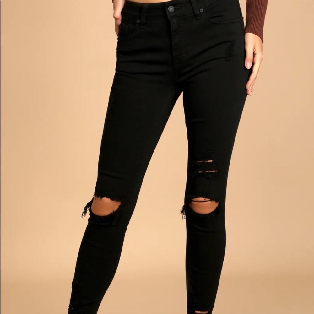 Lulus black distressed skinny jeans
